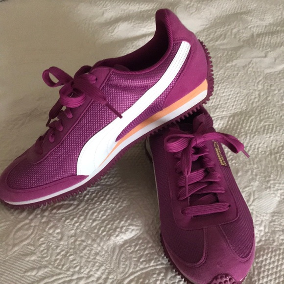 puma Shoes - Puma tennis shoes.